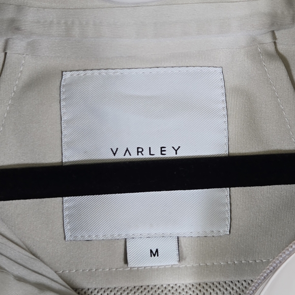 Varley Kirsten Women's Medium Cream Hooded Rain Jacket - Picture 3 of 14